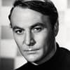 Robert Loggia