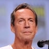 Jonathan Hyde