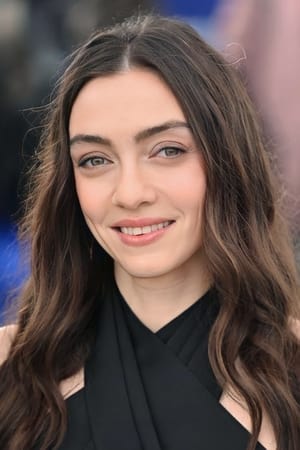 Merve Dizdar Image