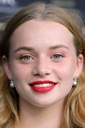 Luna Wedler Image