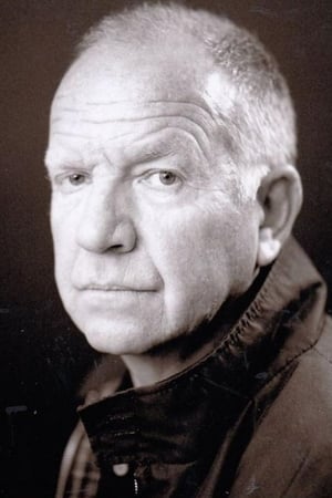 Tom Chadbon Image
