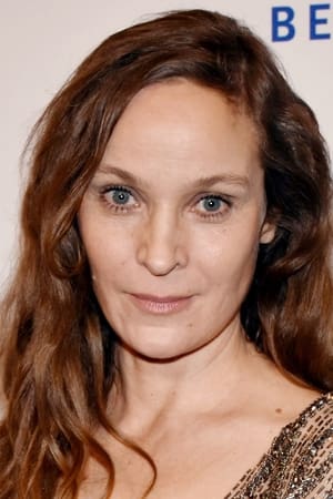 Jeanette Hain Image