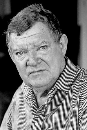Robert Hughes Image