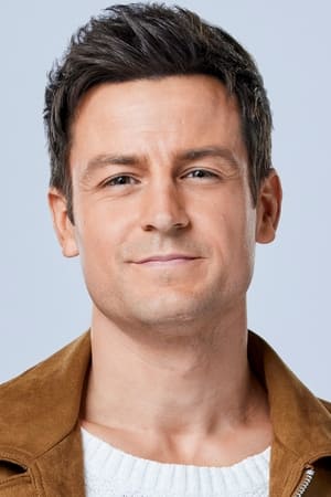 Tyler Hynes Image