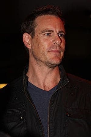 Aaron Jeffery Image