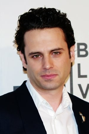 Luke Kirby Image