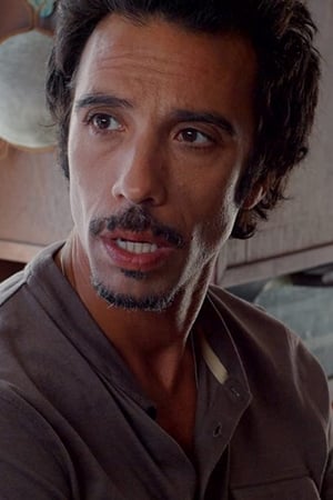 Carlos Leon Image