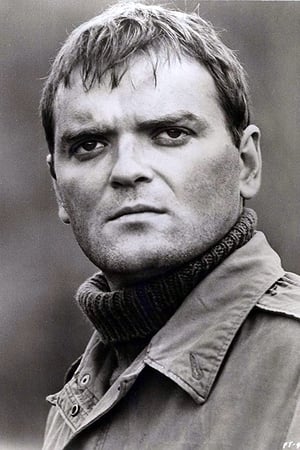 Angus MacInnes Image