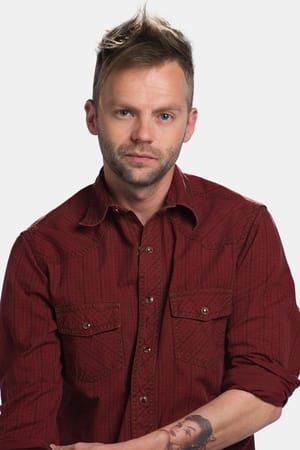 Esteban Powell Image