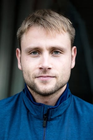 Max Riemelt Image