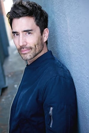 Andrew Roach Image