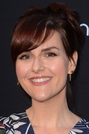 Sara Rue Image