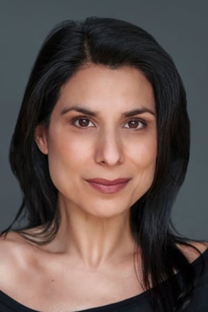 Laara Sadiq Image