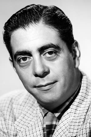 Robert Strauss Image