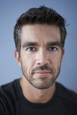 Daniel Stevens Image