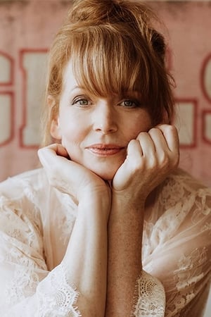 Chelah Horsdal Image