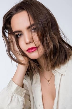 Bailee Madison Image