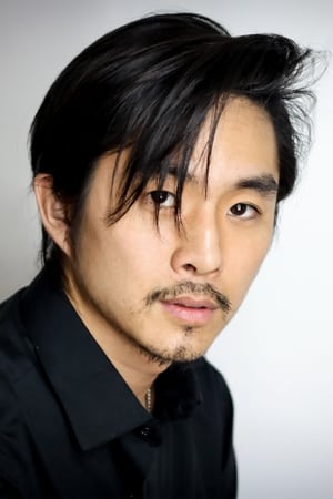 Justin Chon Image