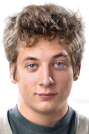 Jeremy Allen White Image