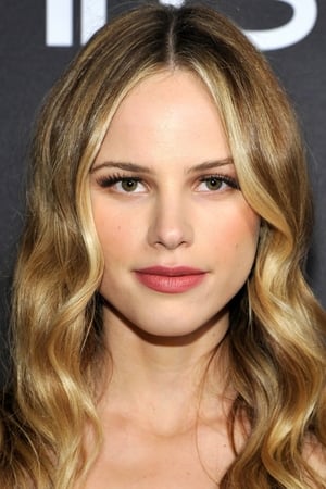 Halston Sage Image