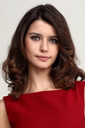 Beren Saat Image