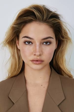 Madelyn Cline Image