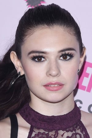 Nicole Maines Image