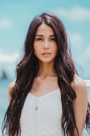 Cindy Miranda Image